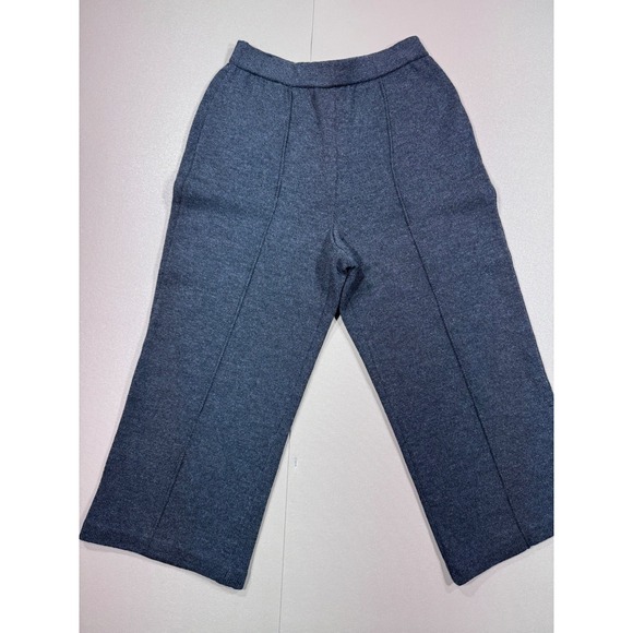 St. John Pants - St. John Basics Gray Knit Wide Leg Crop Pants Front Seam Size 4 Made in USA